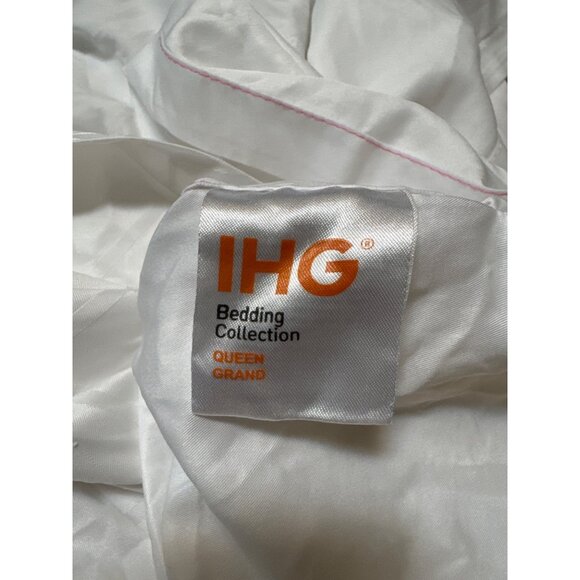 IHG Bedding Collection White Queen Grand Duvet Cover Only 88 x 87” Open Concept - Picture 1 of 7